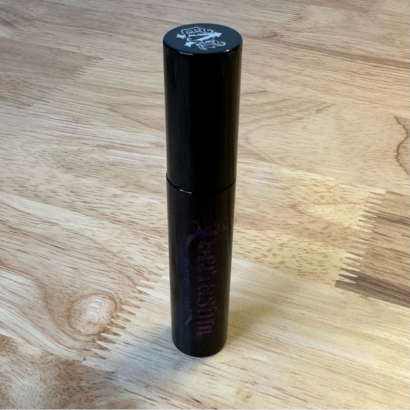 Kat Von D Everlasting Glimmer Veil Liquid Lipstick: Televator - Picture 4 of 9